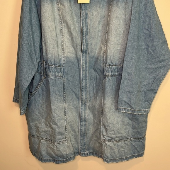 NWT Women's Long Sleeve Denim Shirtdress - Universal Thread™ Light Wash Size 28 - Picture 10 of 12